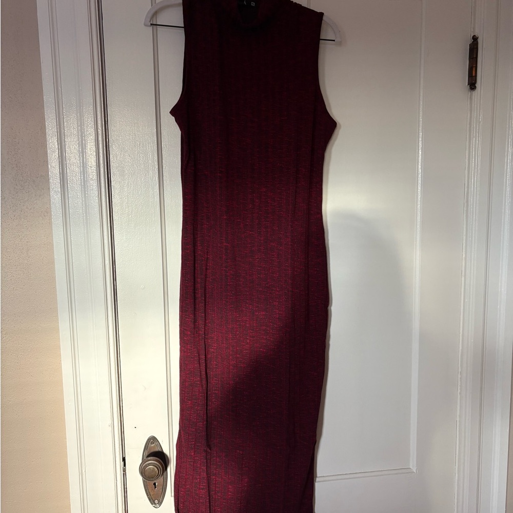 Elegant Sleeveless Burgundy Midi Dress, NWOT